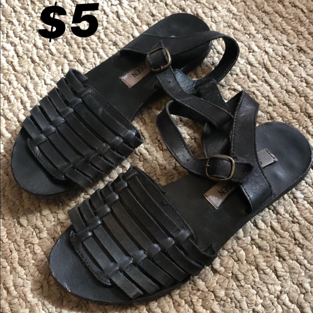 Steve Madden Shoes Size 5.5